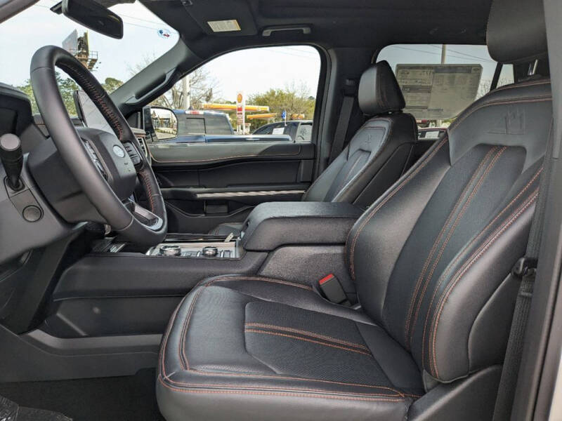 2024 Ford Expedition Timberline
