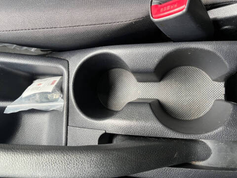 2013 Kia Rio 5-Door LX