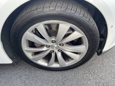 2014 Tesla Model S 85