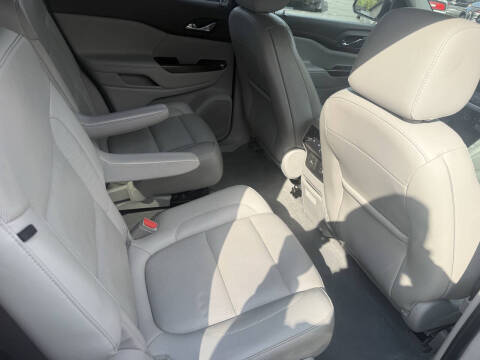 2019 GMC Acadia SLT-1