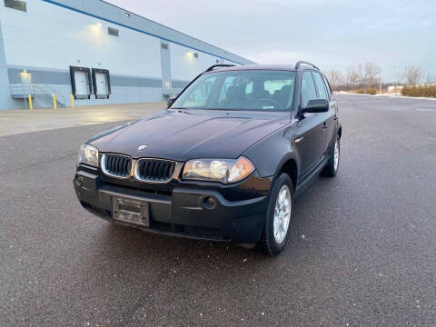 2005 BMW X3 for sale at Clutch Motors in Lake Bluff IL