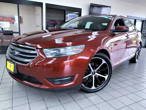 2014 Ford Taurus for sale at SAINT CHARLES MOTORCARS in Saint Charles IL