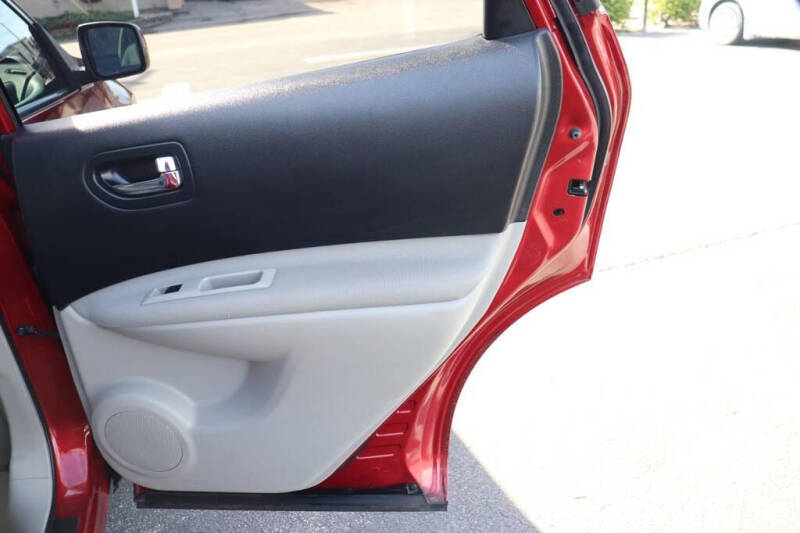 2013 Nissan Rogue SV