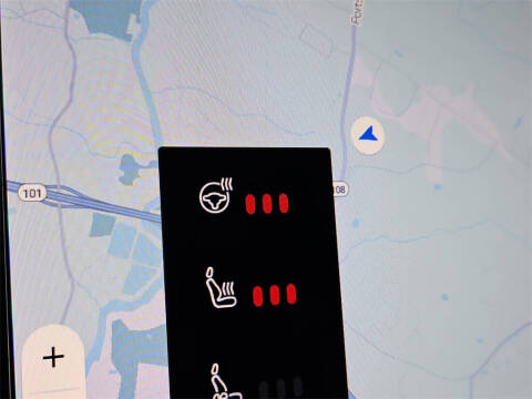 2023 Volvo XC60 B6 Ultimate Dark Theme