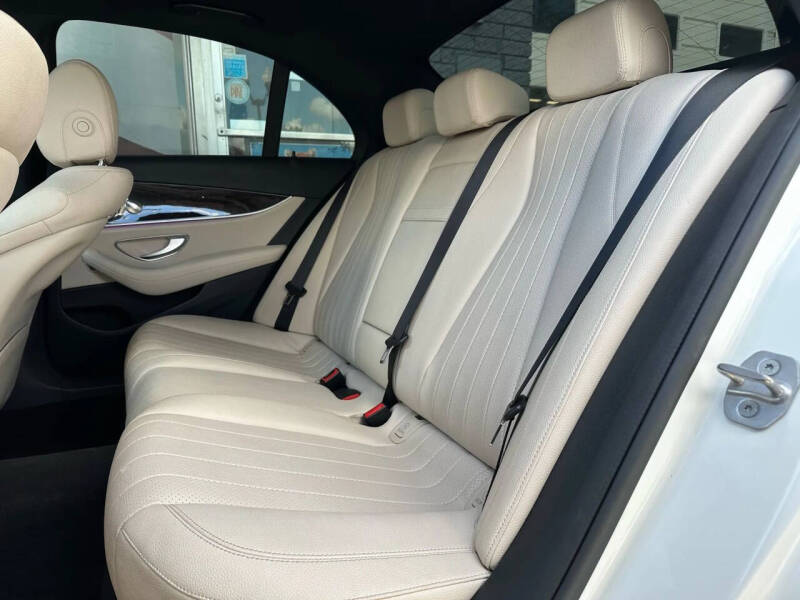 2017 Mercedes-Benz E-Class E 300