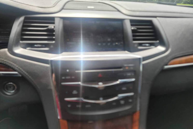 2014 Lincoln MKS