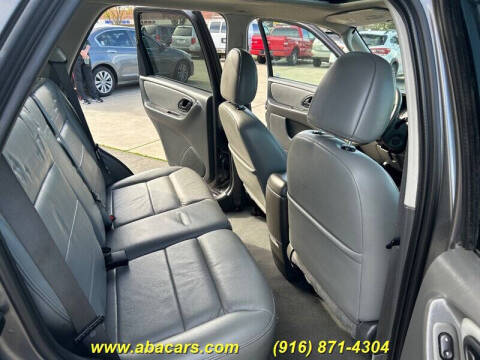 2005 Ford Escape XLT