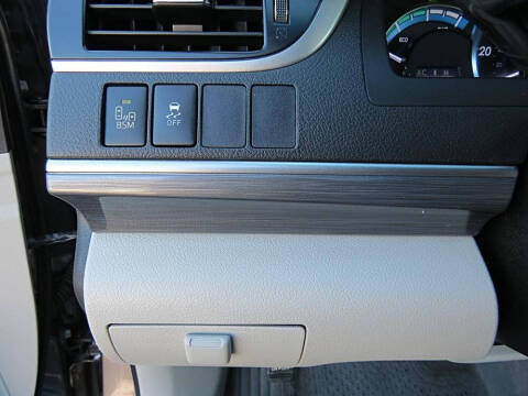 2014 Toyota Camry Hybrid XLE