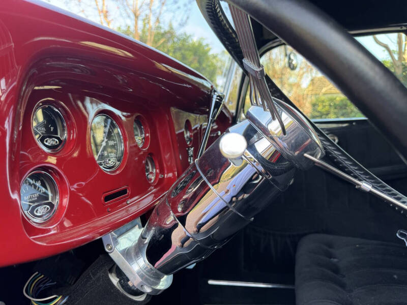 1934 Ford 5 Window Coupe