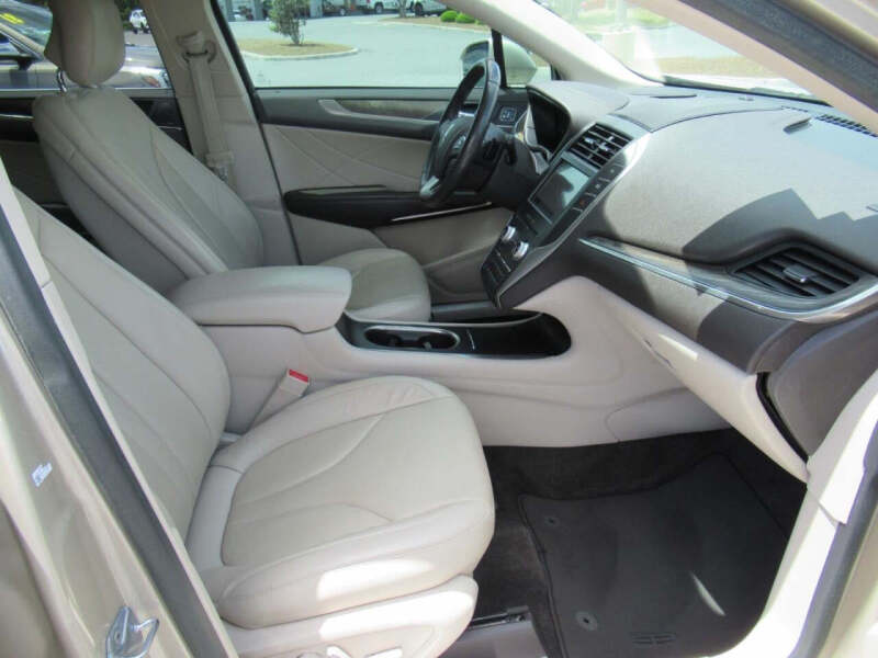 2017 Lincoln MKC Reserve