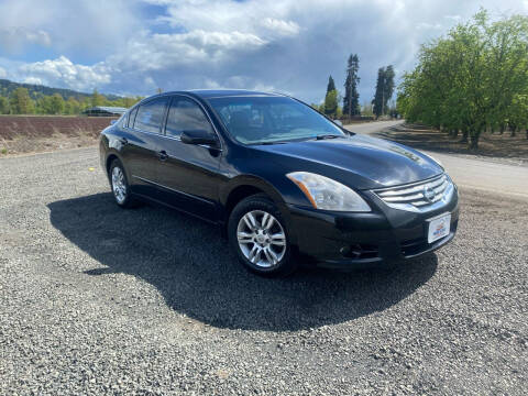 2012 Nissan Altima for sale at M AND S CAR SALES LLC in Independence OR