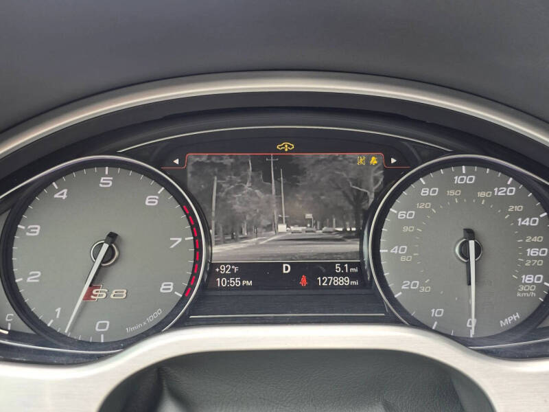 2014 Audi S8 4.0T quattro