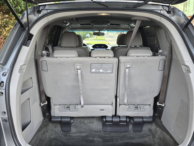 2011 Honda Odyssey EX-L w/DVD