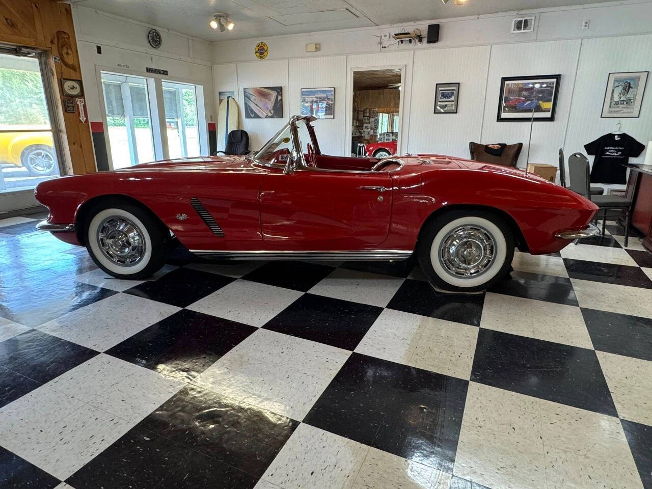 1962 Chevrolet Corvette 27