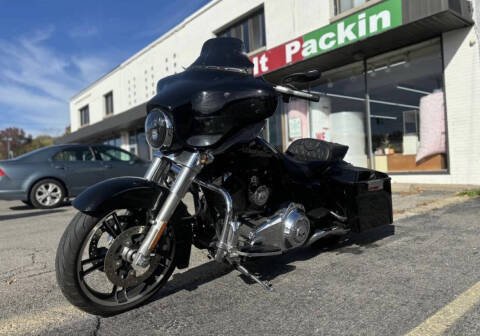 Harley-Davidson Street Glide Image