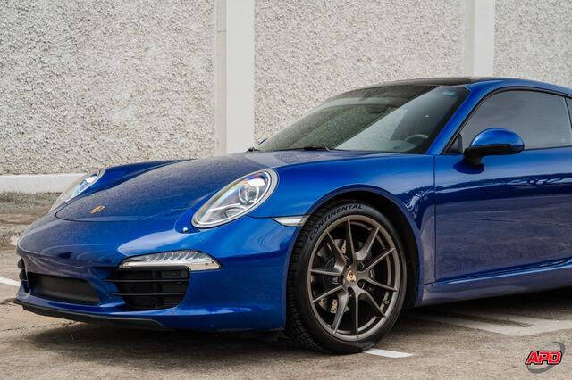 2013 Porsche 911 Carrera