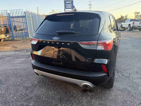 2022 Ford Escape S