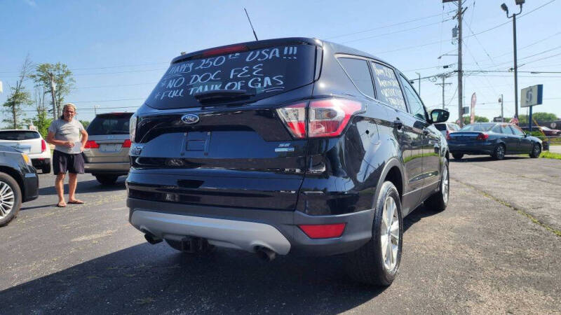 2017 Ford Escape SE