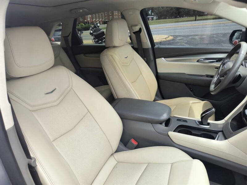 2018 Cadillac XT5 Luxury