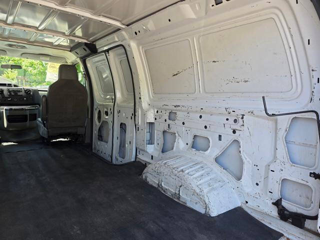 2012 Ford E-Series E-150