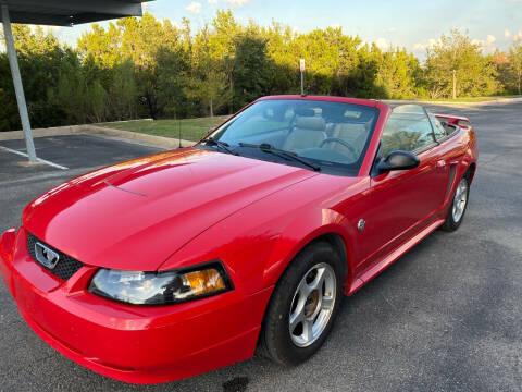 2004 Ford Mustang Deluxe