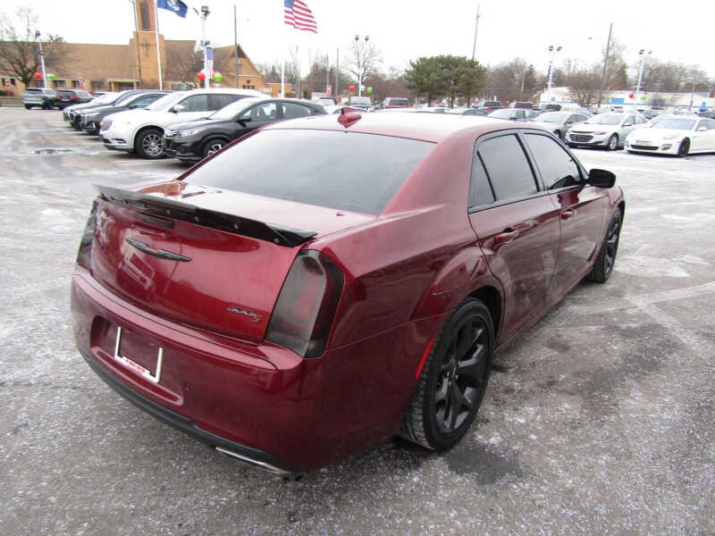 2021 Chrysler 300 S V6