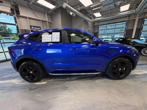 2019 Jaguar E-PACE P300 R-Dynamic SE