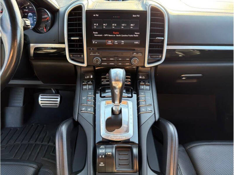 2017 Porsche Cayenne S