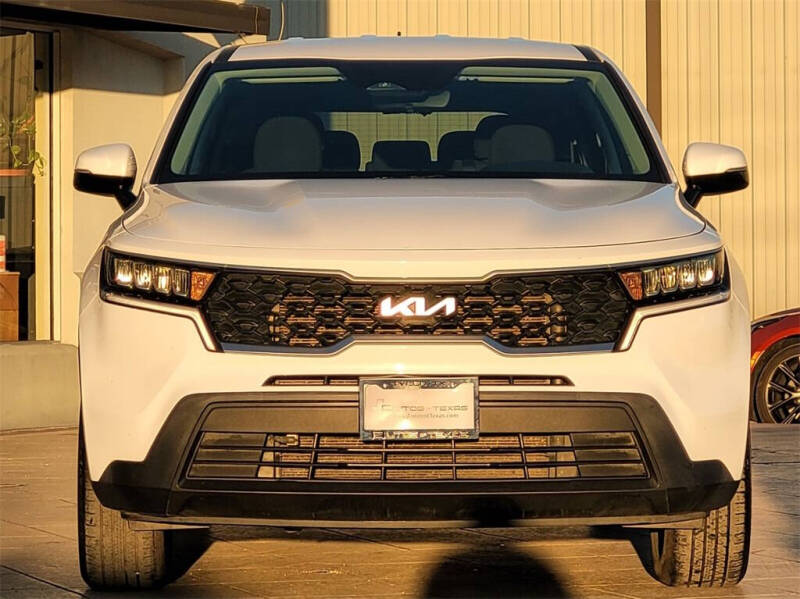 2023 Kia Sorento LX