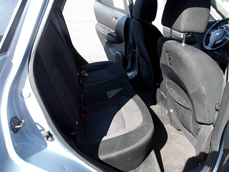 2011 Nissan Rogue SV