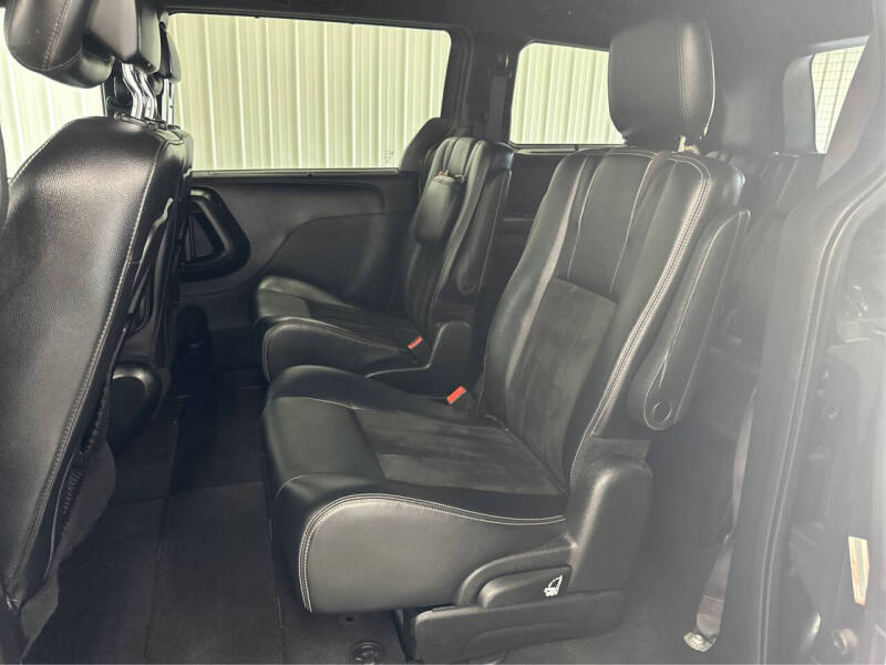 2015 Dodge Grand Caravan SXT Plus