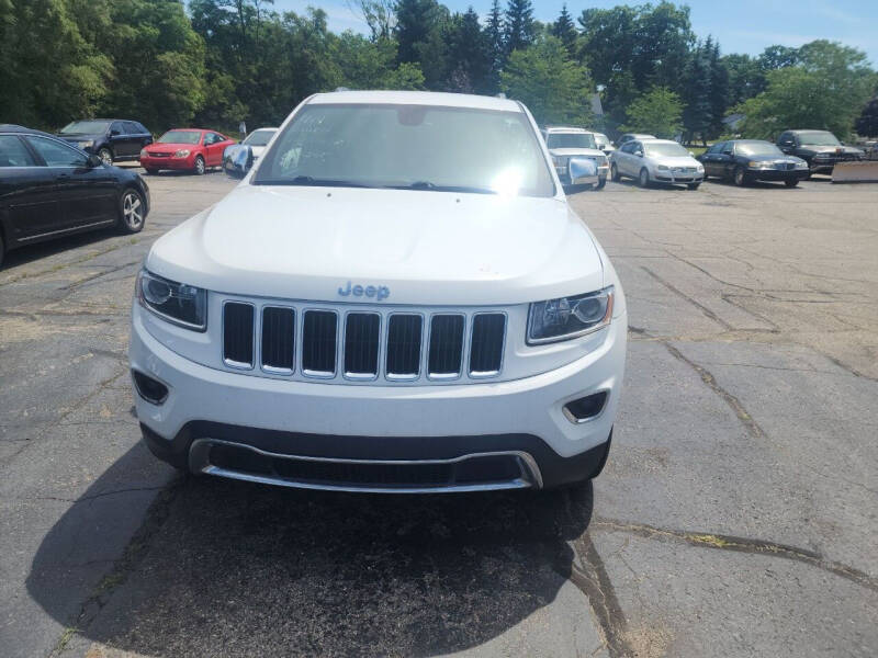 2014 Jeep Grand Cherokee Limited photo 2