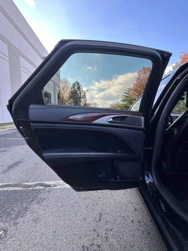 2017 Lincoln MKZ Select