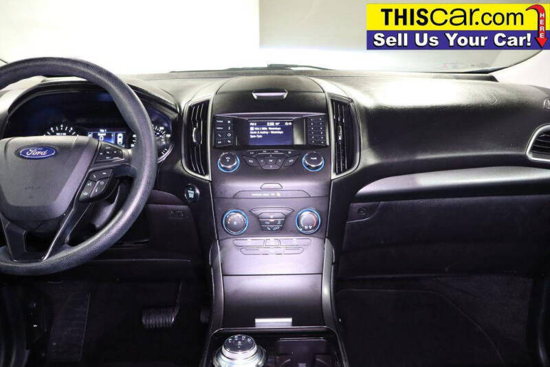 2019 Ford Edge SE