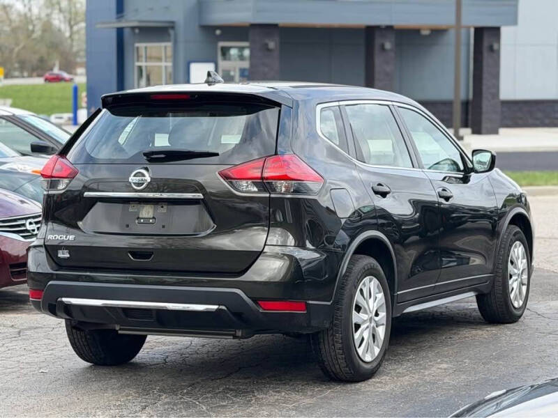 2017 Nissan Rogue S