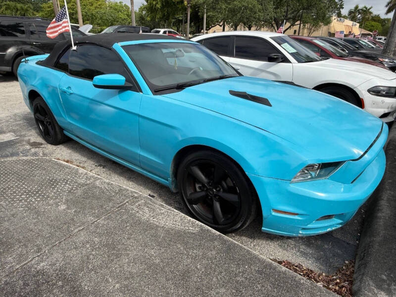 2014 Ford Mustang V6