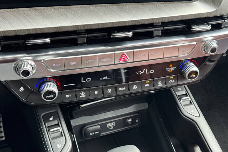 2025 Kia Telluride SX-Prestige