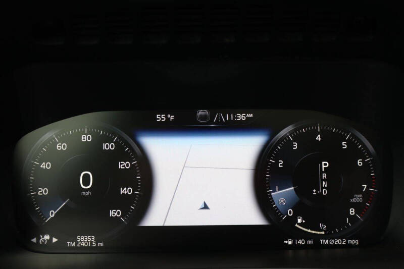 2018 Volvo XC90 T6 Momentum