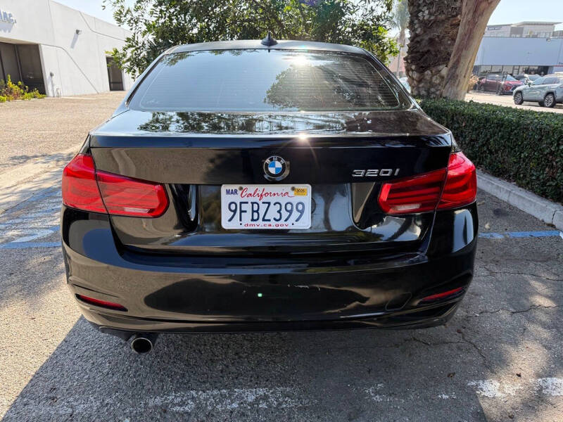 2016 BMW 3 Series 320i