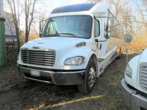 2019 Freightliner Business class M2