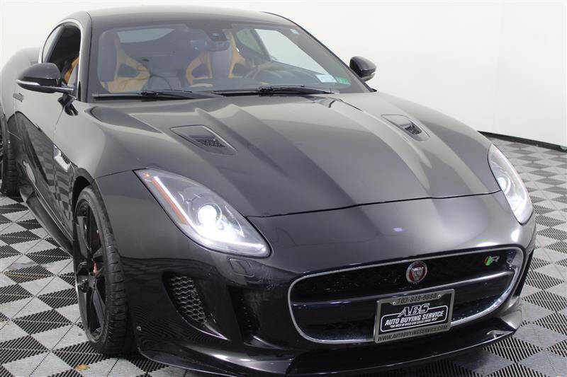 2016 Jaguar F-TYPE R