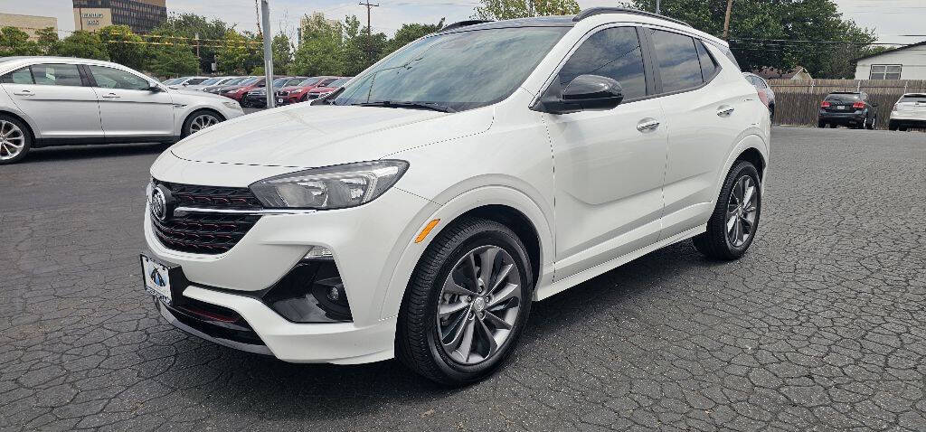 White 2020 Buick Encore GX Select Select 4dr Crossover 1