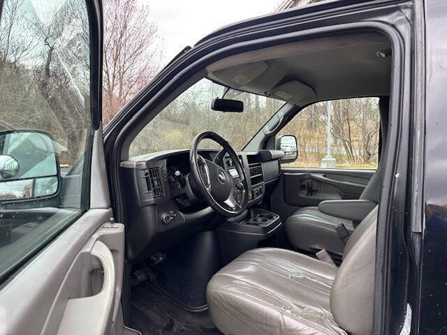 2015 Chevrolet Express 2500