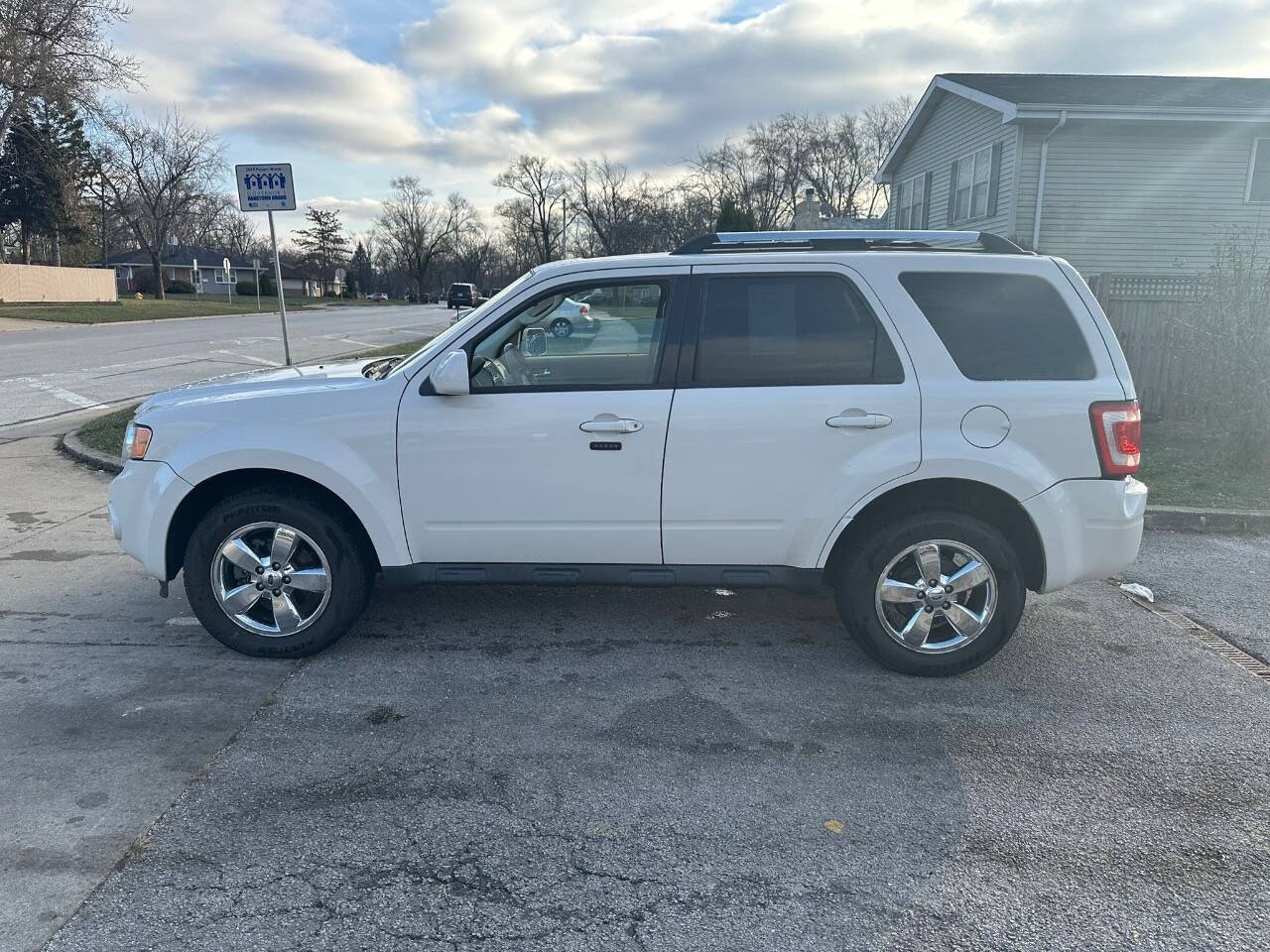 2009 Ford Escape for sale at Kassem Auto Sales in Park Forest, IL