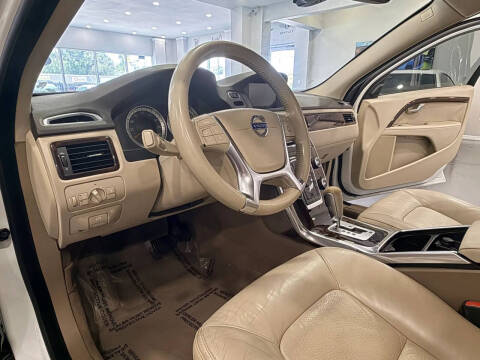 2012 Volvo XC70