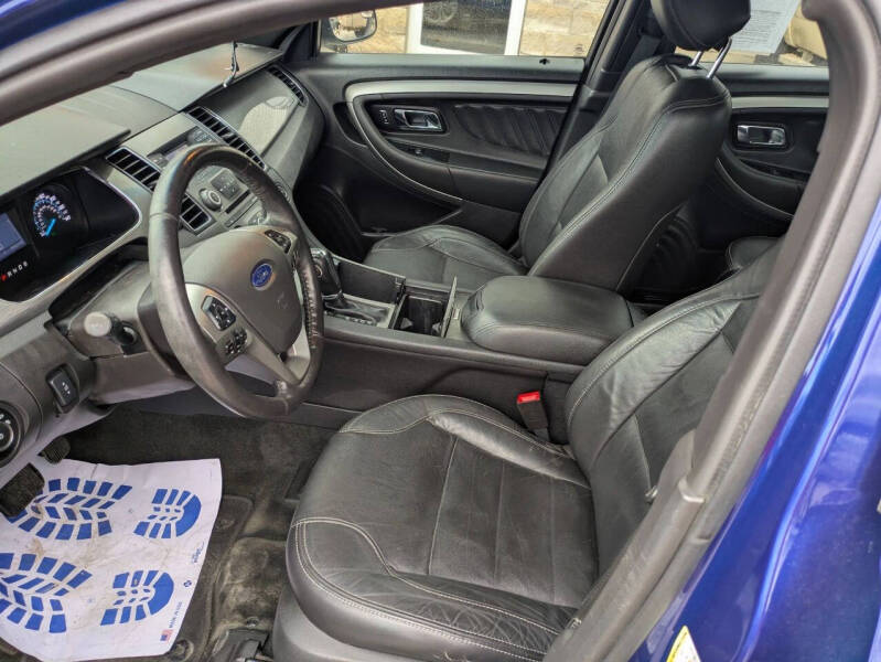 2015 Ford Taurus SEL