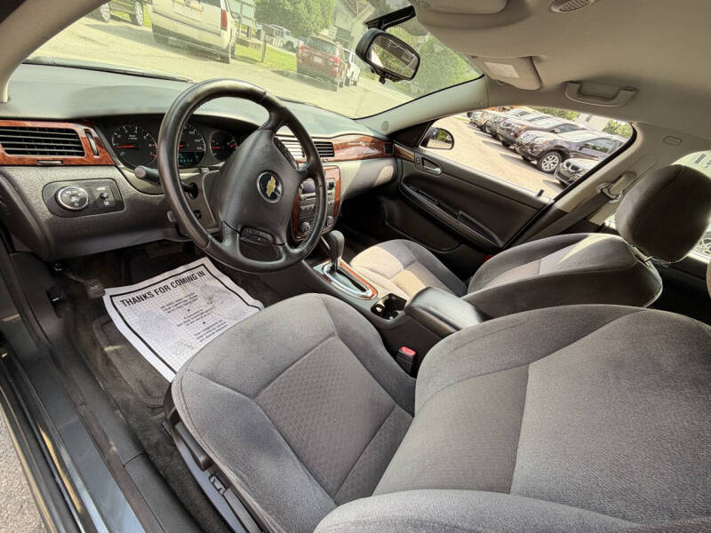2011 Chevrolet Impala LT