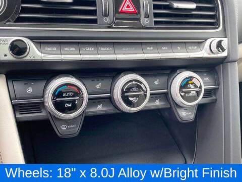 2020 Genesis G70