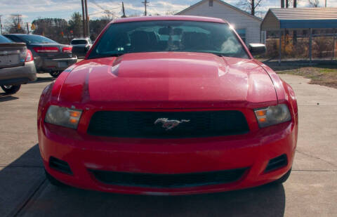 2011 Ford Mustang V6