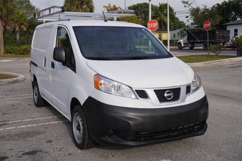 2017 Nissan NV200 SV